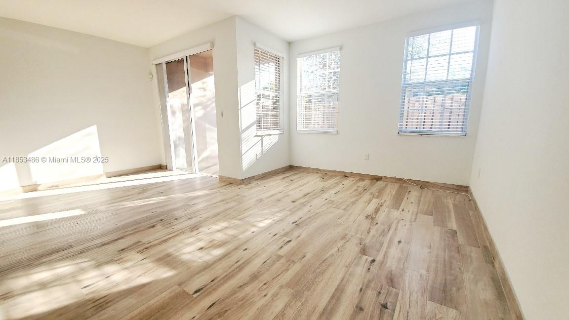 265 Las Brisas Cir #265 Weston, FL 33326