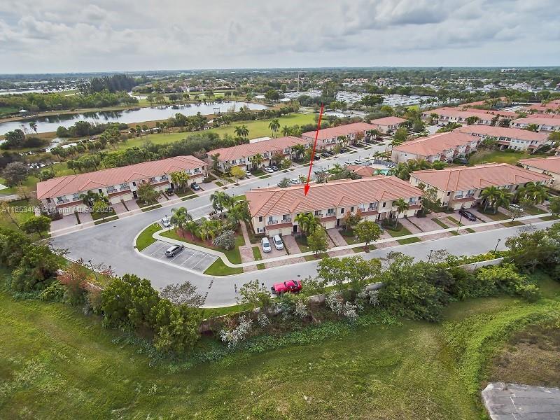 265 Las Brisas Cir #265 Weston, FL 33326