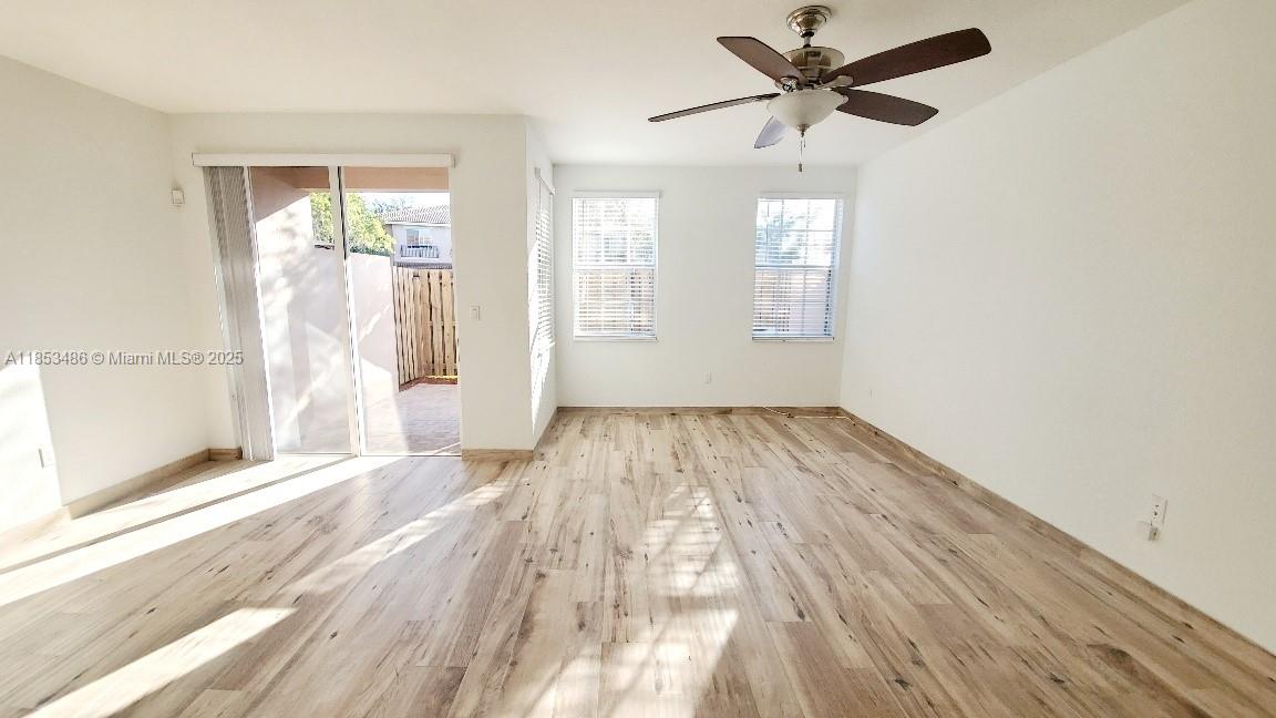 265 Las Brisas Cir #265 Weston, FL 33326