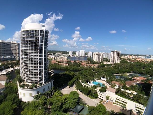 4000 Island Blvd #2303