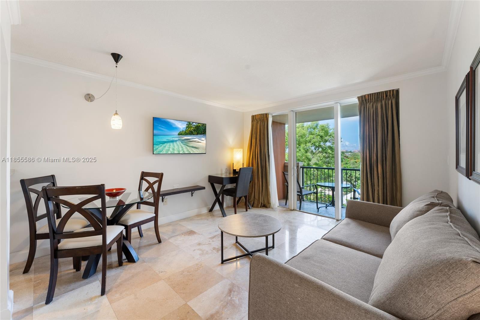 2951 S Bayshore Dr #506