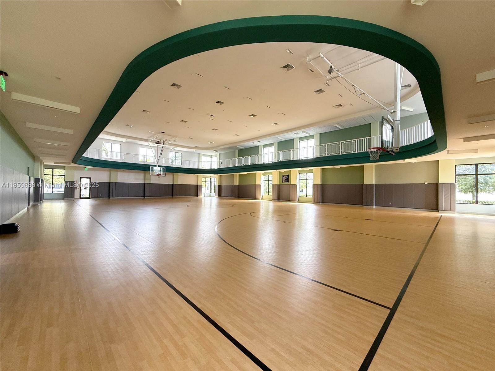 8162 NW 48th Ter Doral, FL 33166