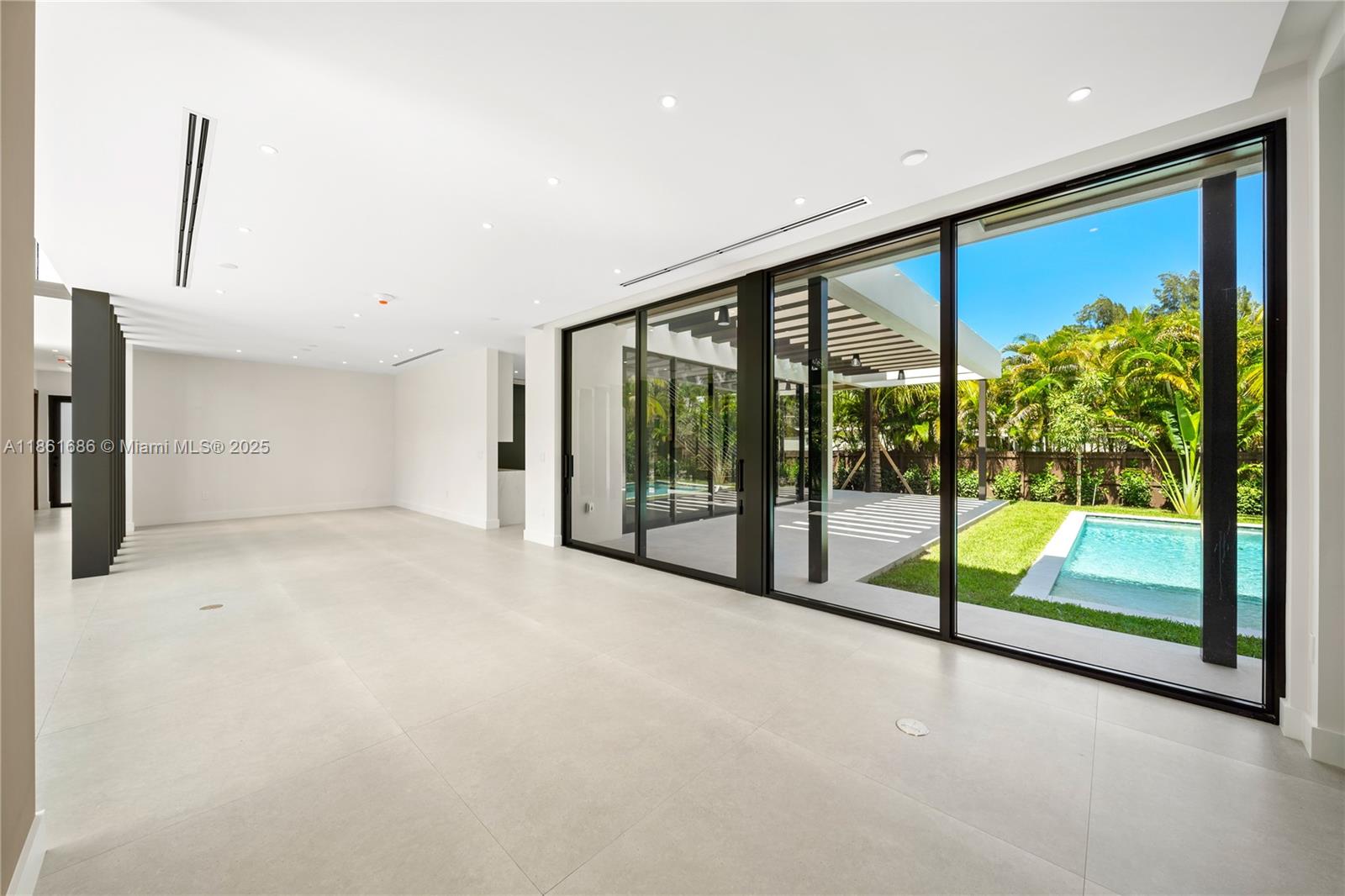 6250 SW 78th St South Miami, FL 33143