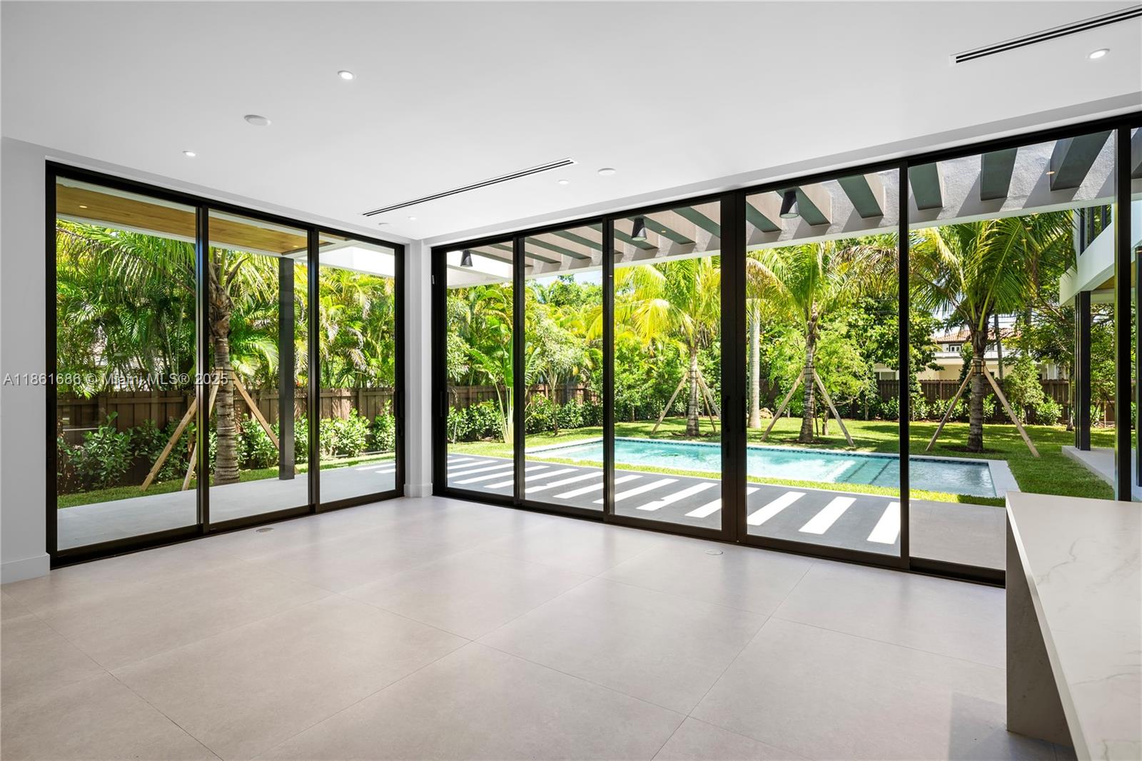 6250 SW 78th St South Miami, FL 33143