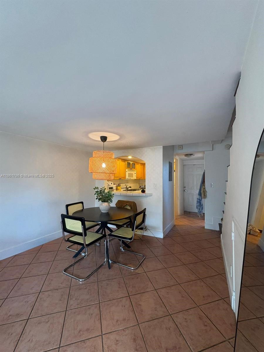 6709 N Kendall Dr #230 Pinecrest, FL 33156