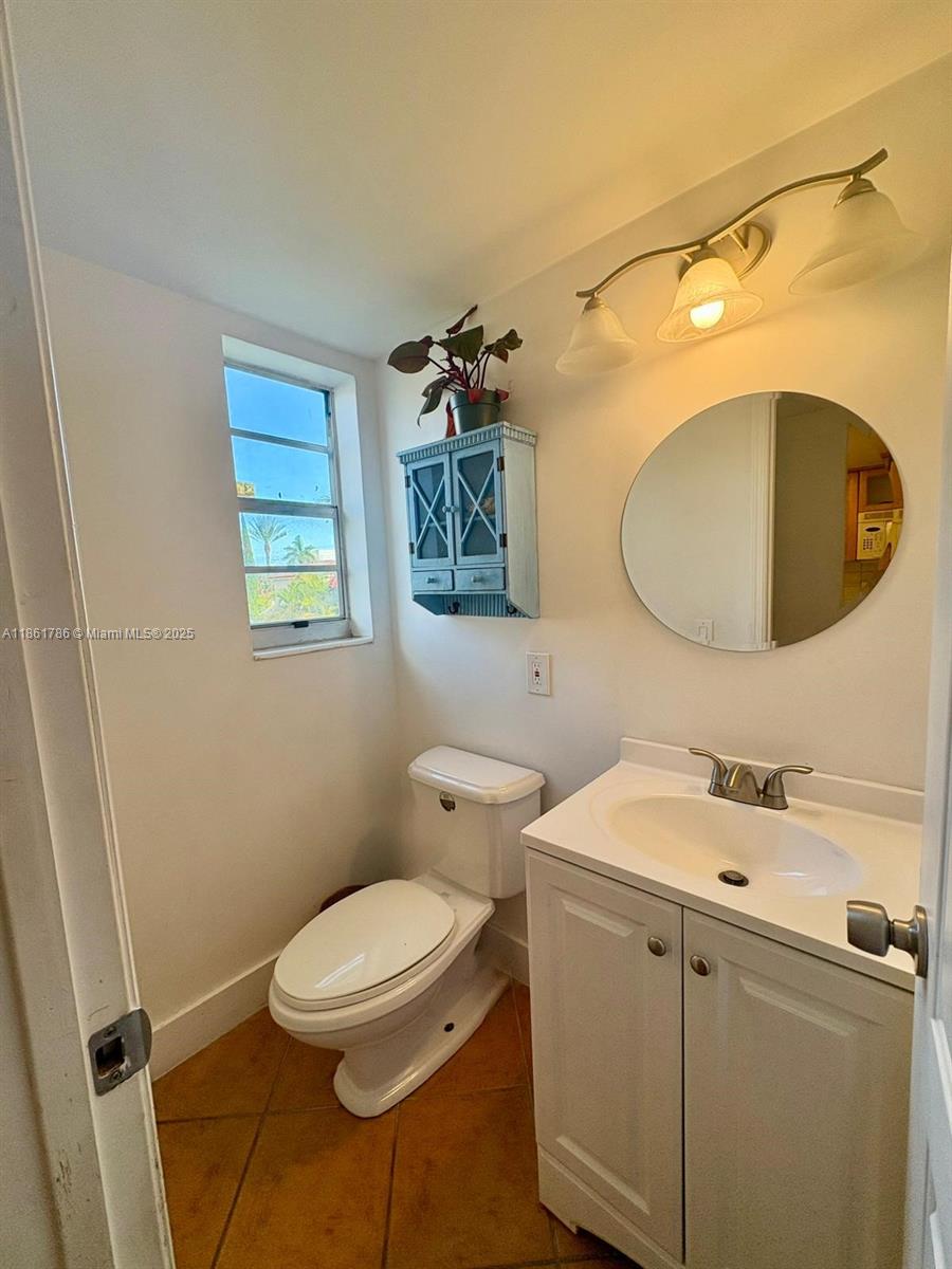 6709 N Kendall Dr #230 Pinecrest, FL 33156