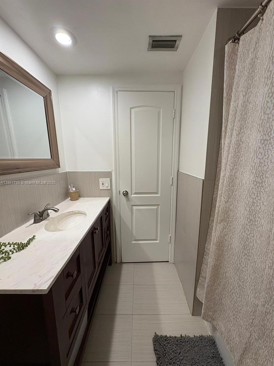 6709 N Kendall Dr #230 Pinecrest, FL 33156