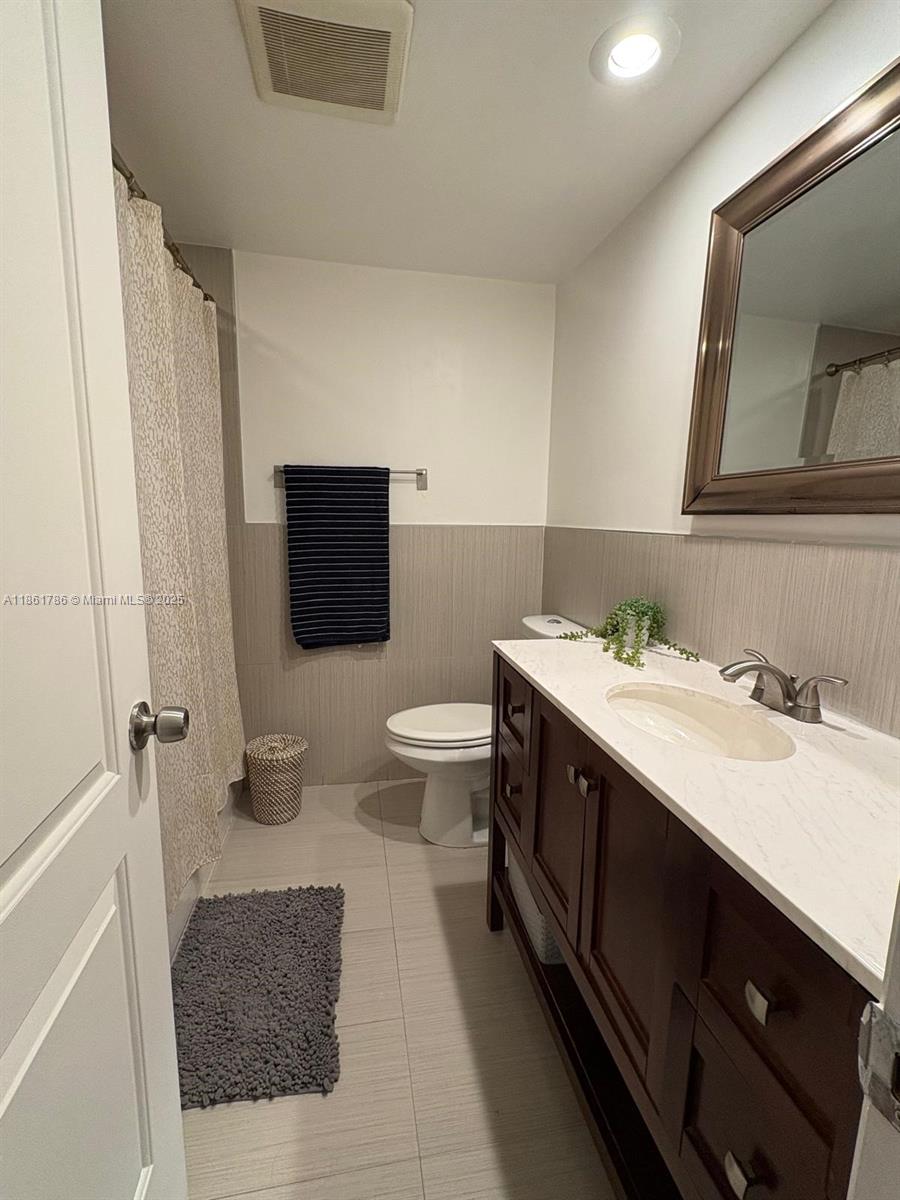 6709 N Kendall Dr #230 Pinecrest, FL 33156