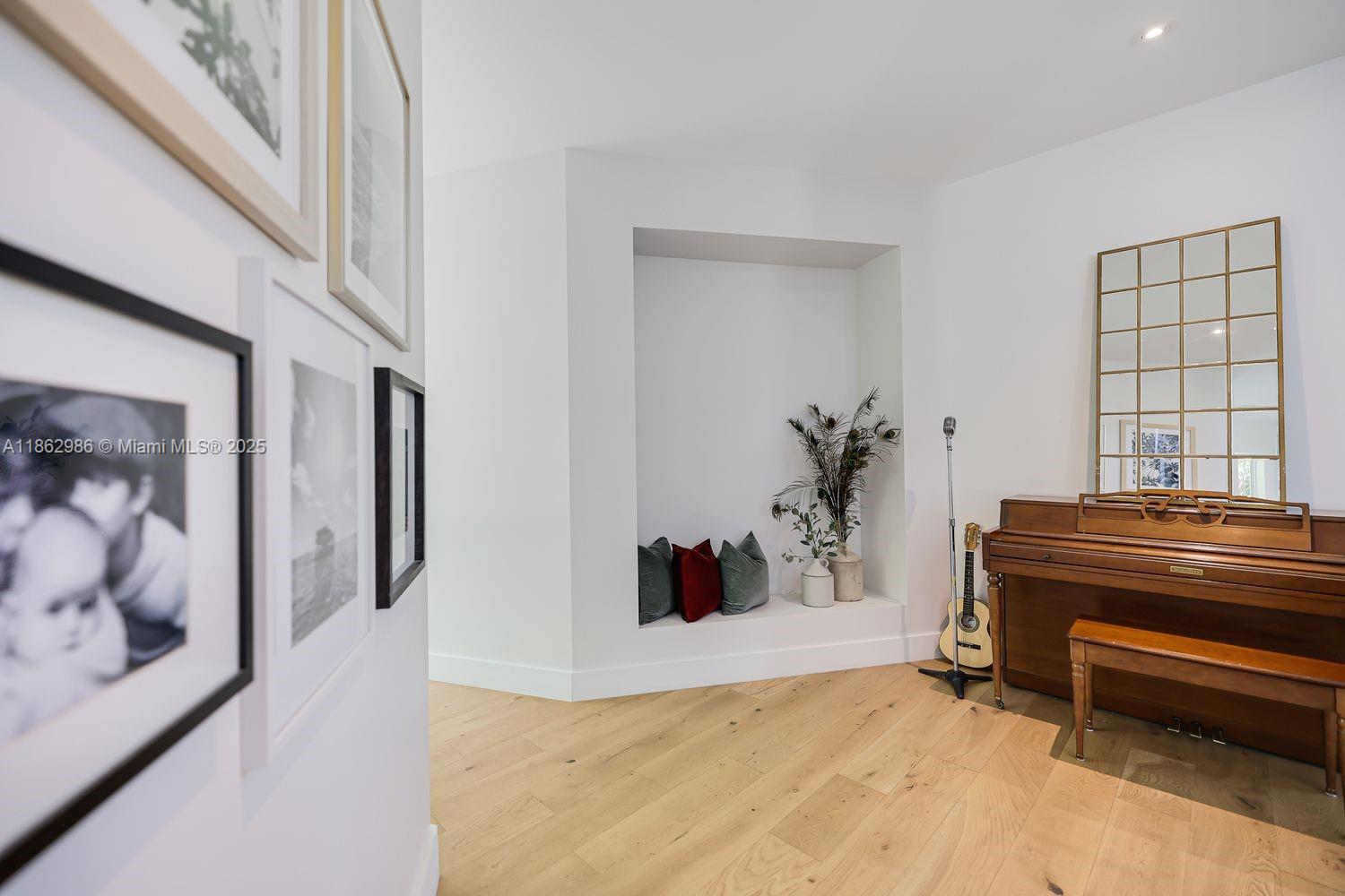 6910 SW 145th Ter Palmetto Bay, FL 33158