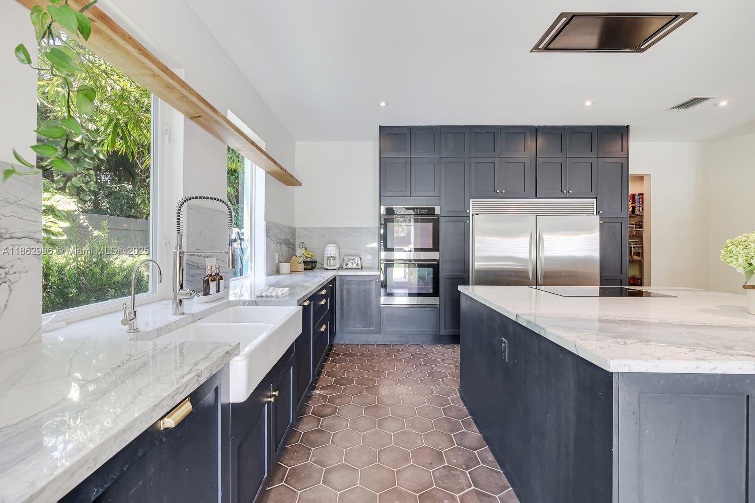 6910 SW 145th Ter Palmetto Bay, FL 33158