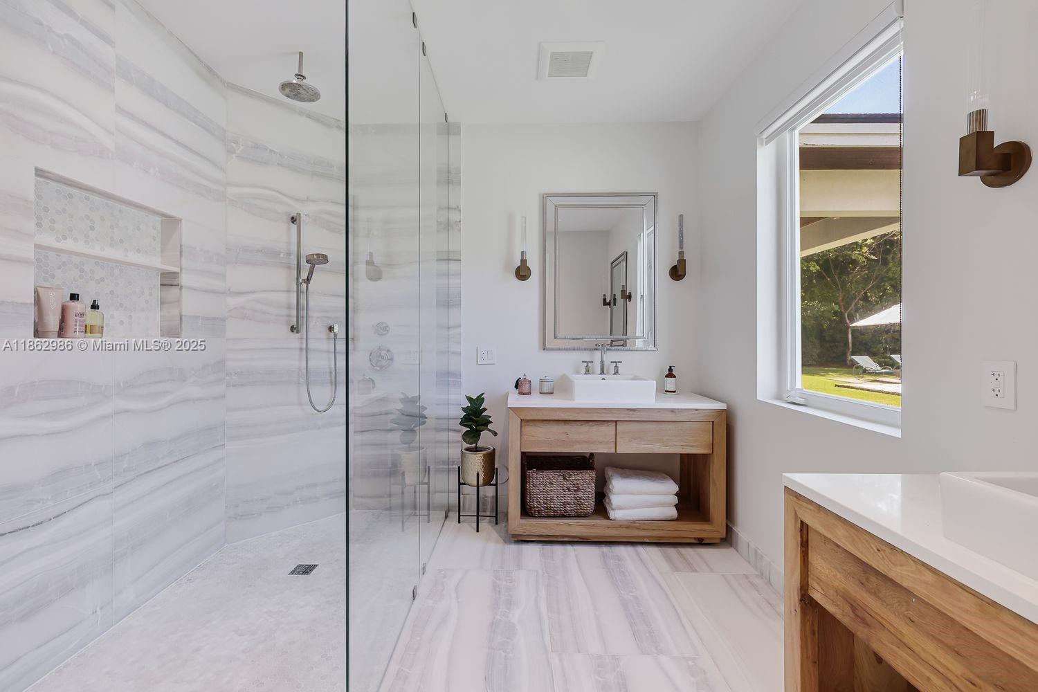 6910 SW 145th Ter Palmetto Bay, FL 33158