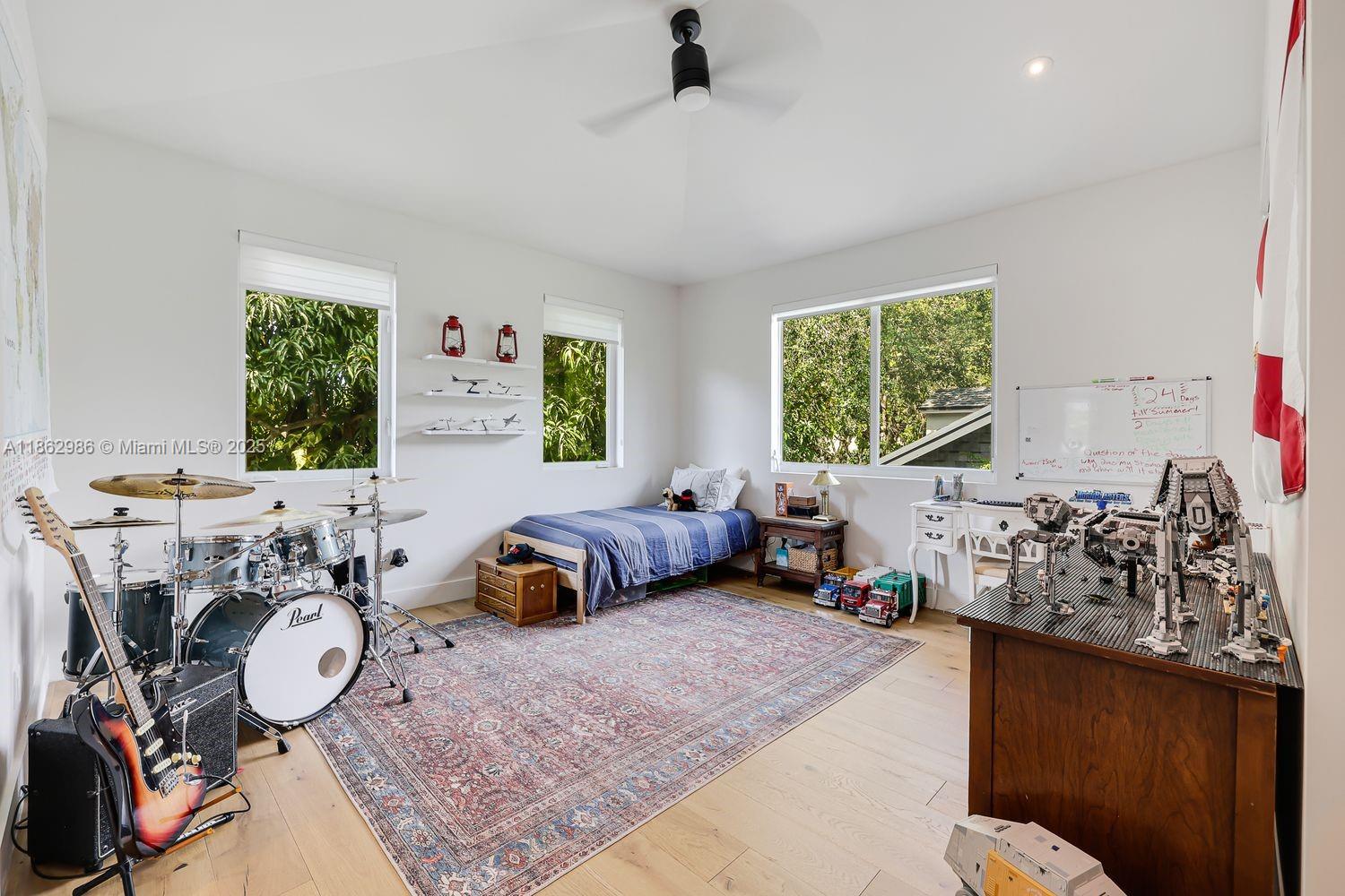 6910 SW 145th Ter Palmetto Bay, FL 33158