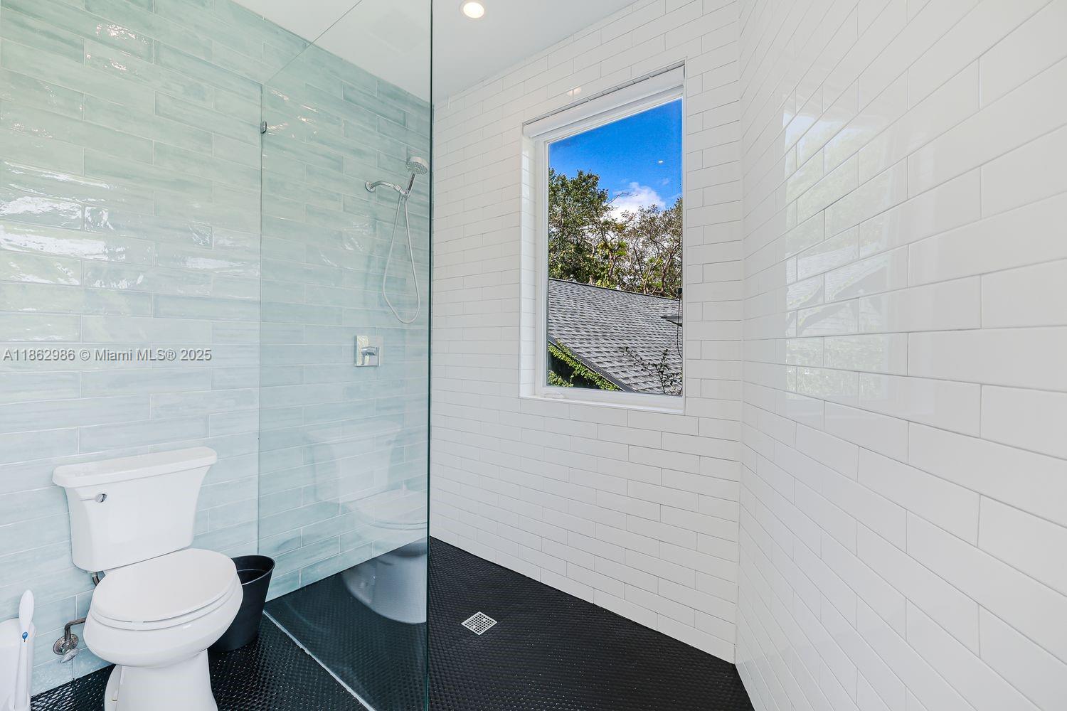 6910 SW 145th Ter Palmetto Bay, FL 33158