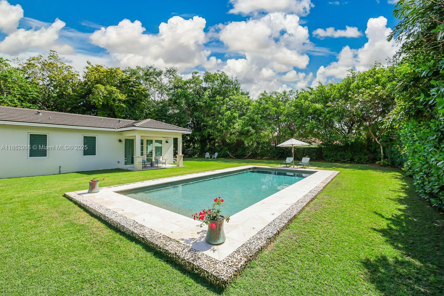 6910 SW 145th Ter Palmetto Bay, FL 33158