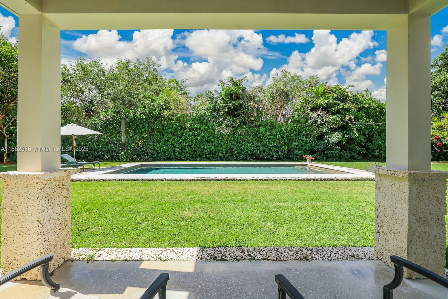 6910 SW 145th Ter Palmetto Bay, FL 33158