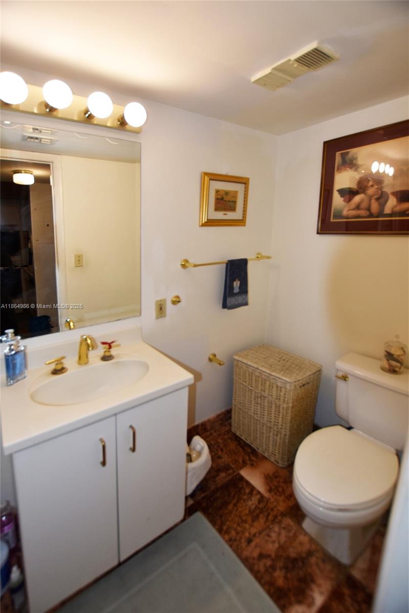 image Brickell Key Ii Condo11