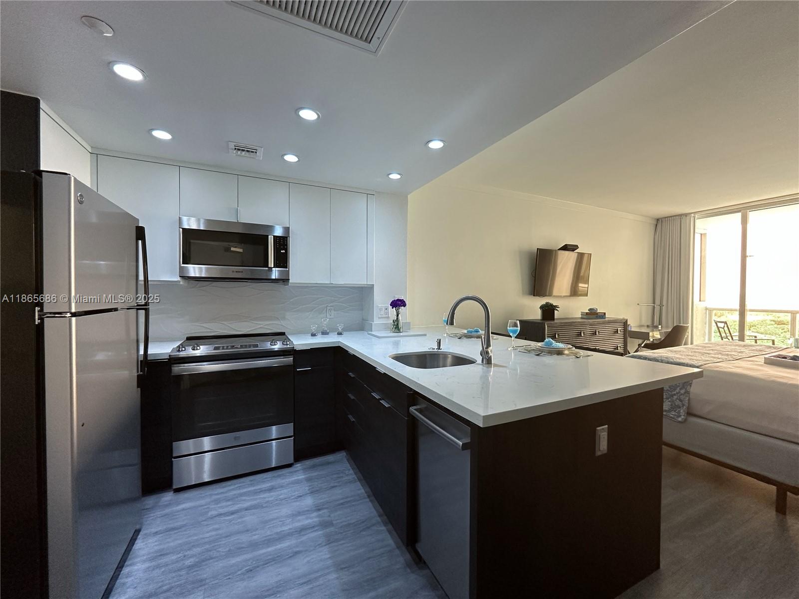image Mutiny Park/condo9