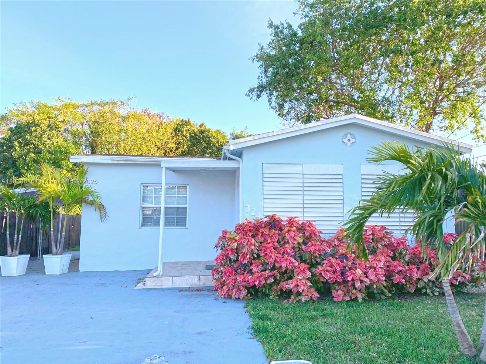 324 NW 52nd St
