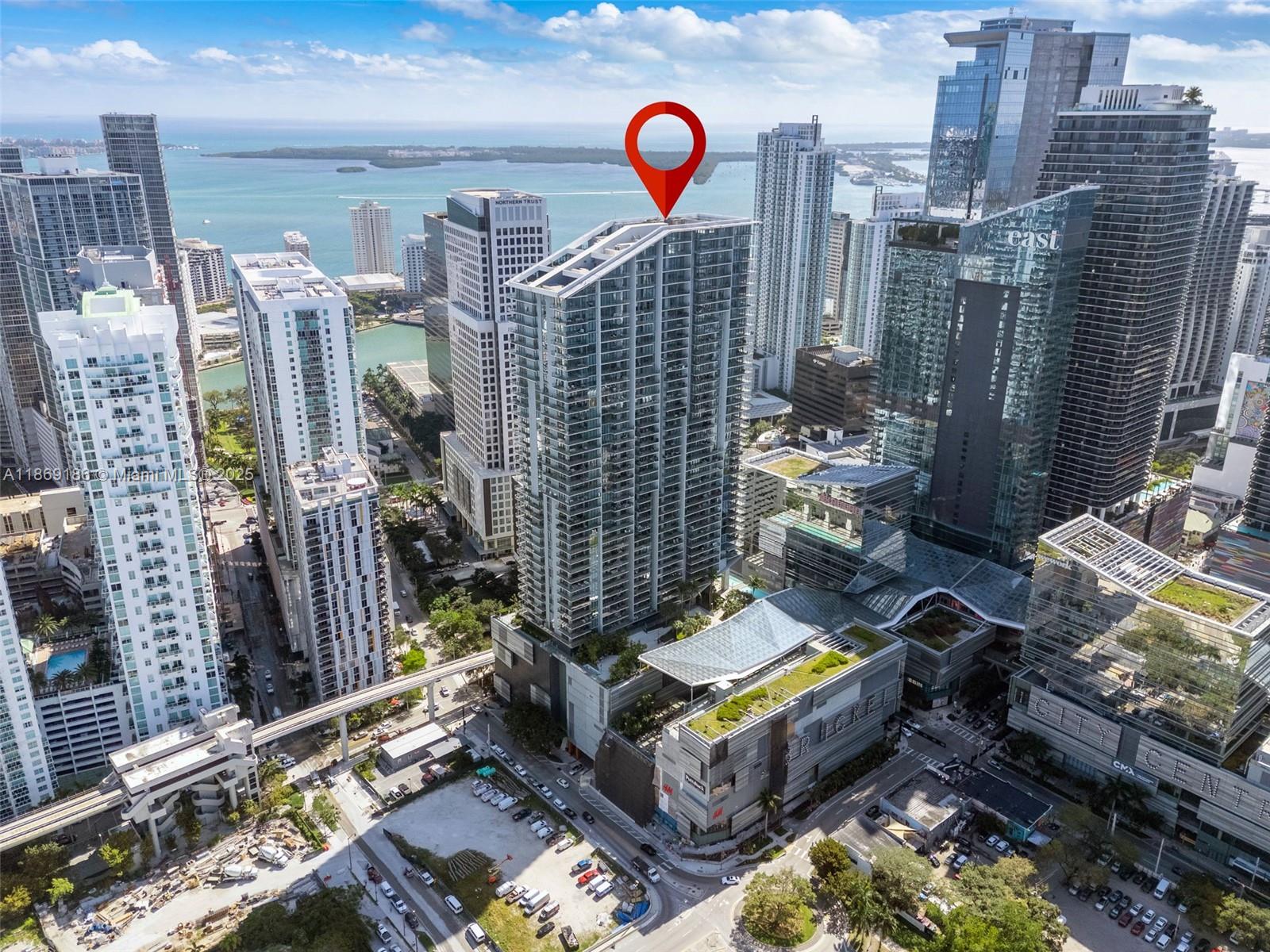 image Brickell City Center37