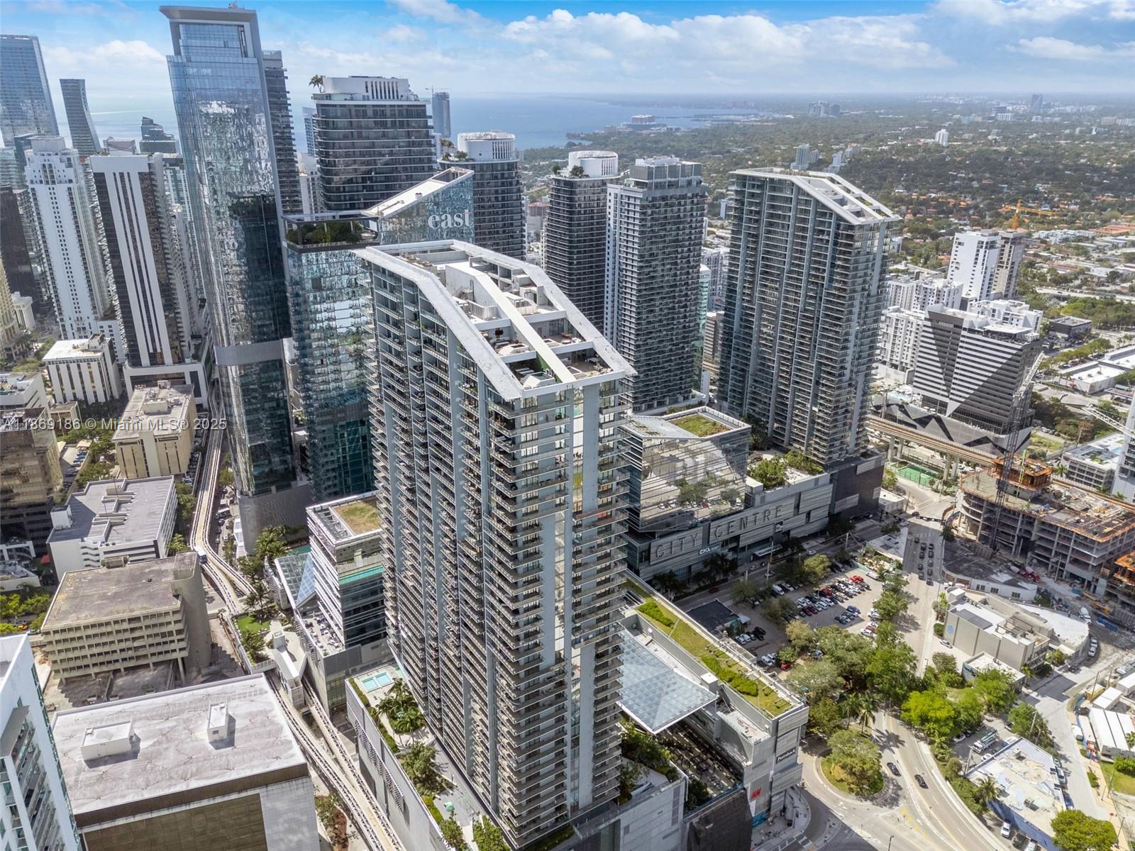 image Brickell City Center44
