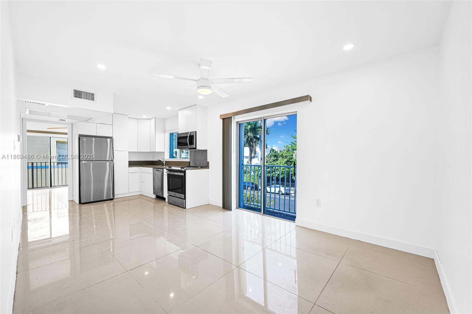 1409 Euclid Ave #5