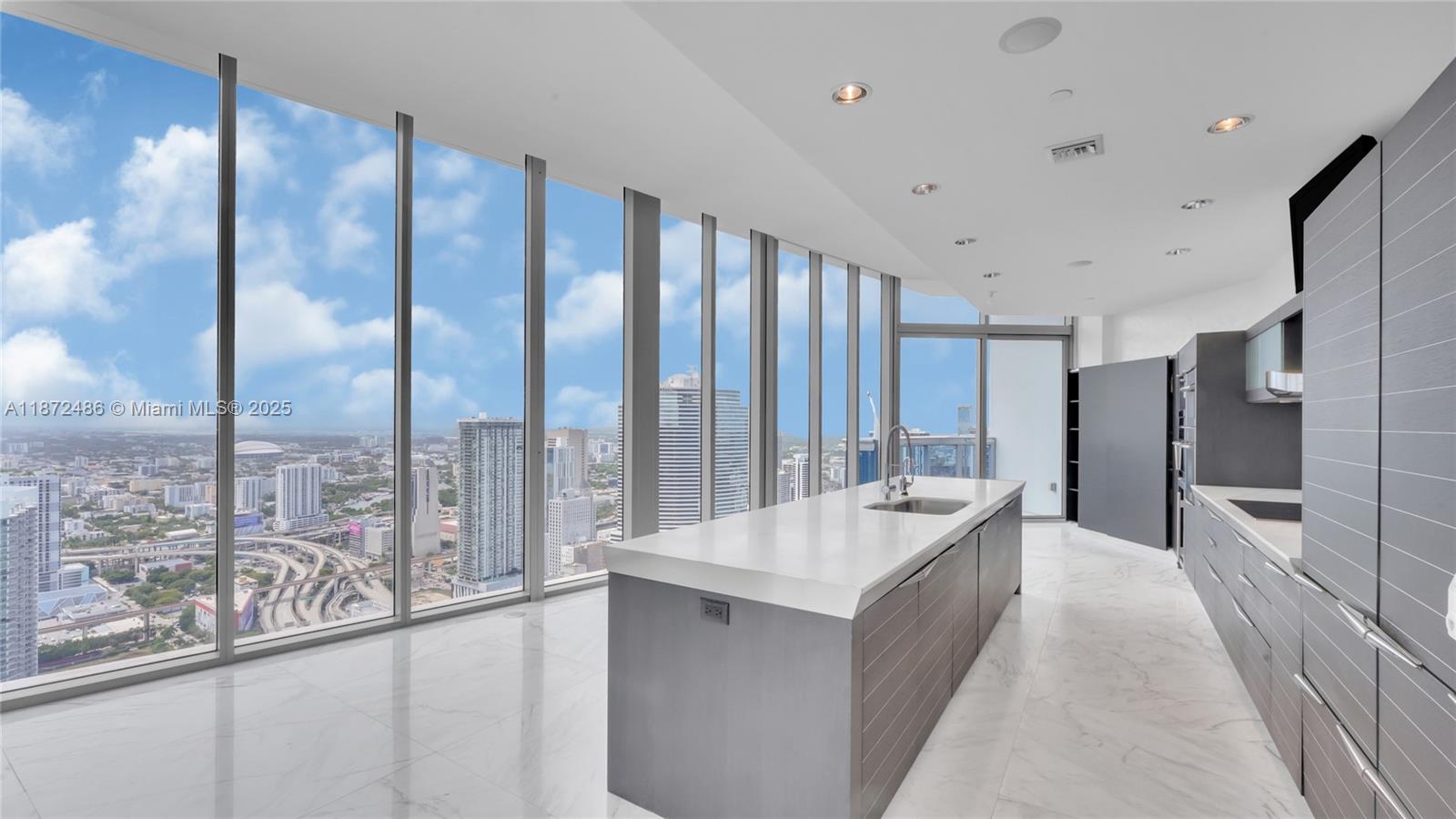 image Epic West Condo16