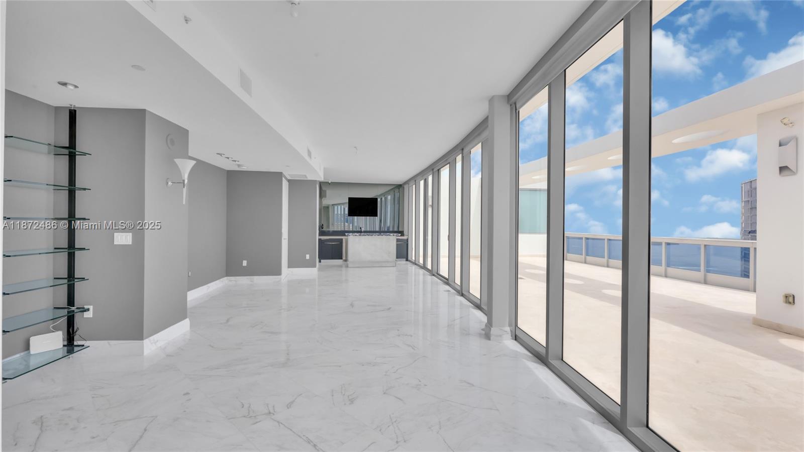 image Epic West Condo29