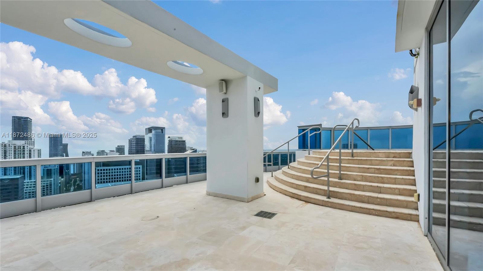 image Epic West Condo30