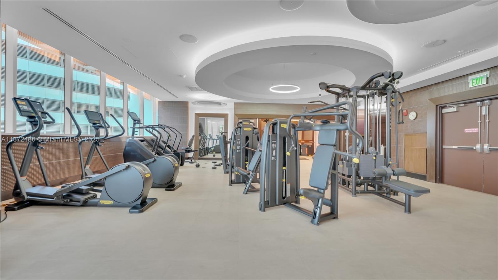 200 Biscayne Blvd Way #PH5402 Miami, FL 33131