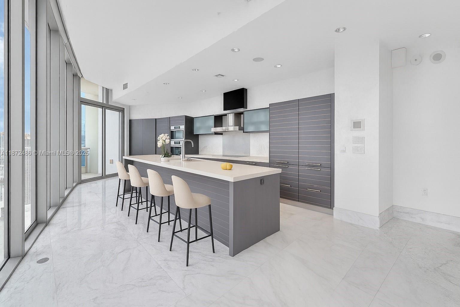 image Epic West Condo5