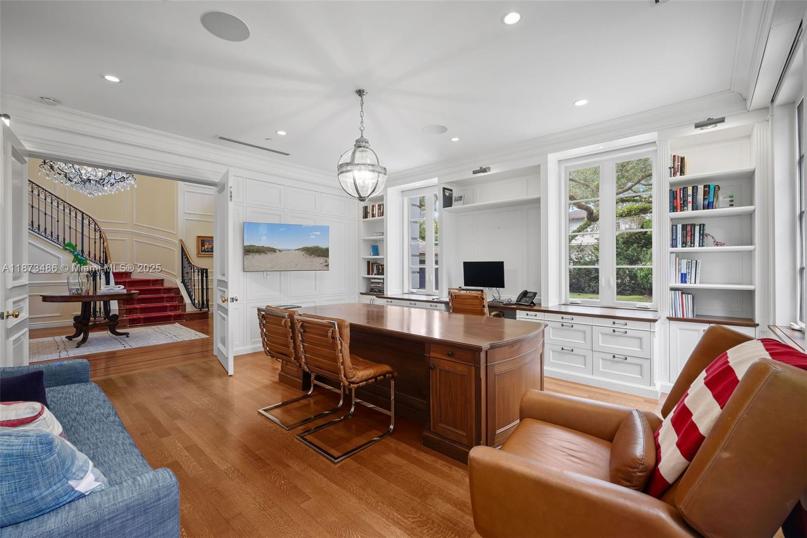 5400 Banyan Trl Coral Gables, FL 33156