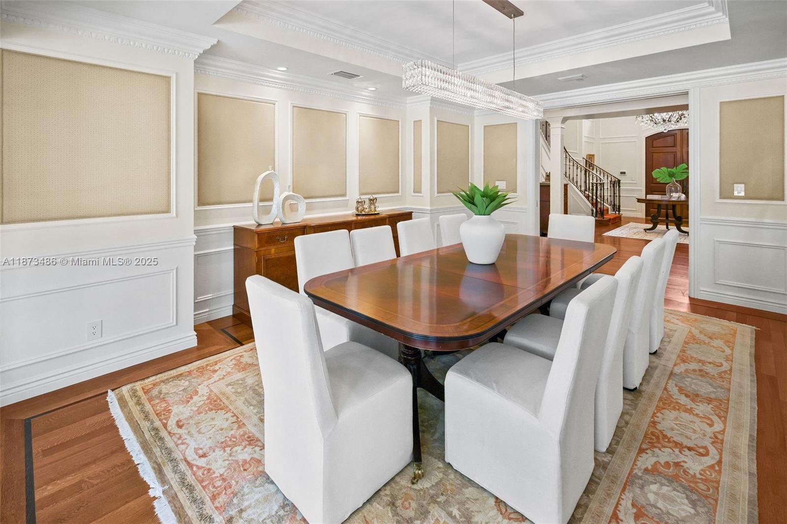 5400 Banyan Trl Coral Gables, FL 33156