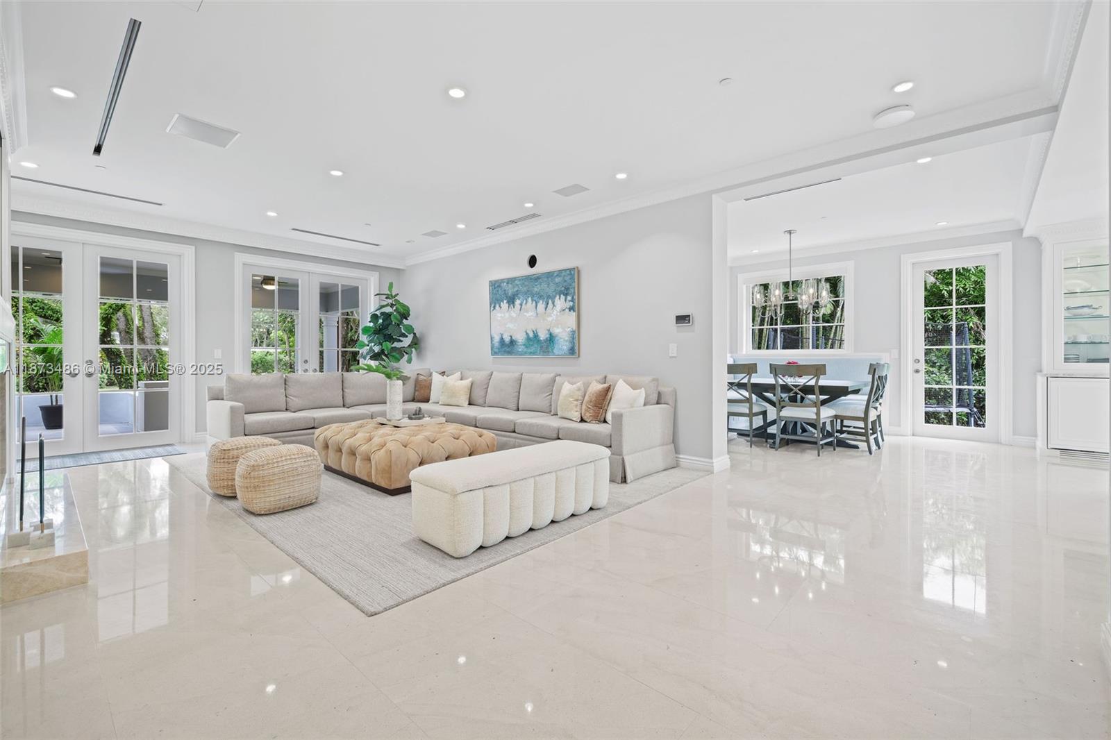 5400 Banyan Trl Coral Gables, FL 33156