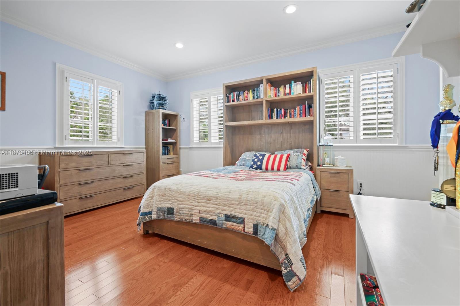 5400 Banyan Trl Coral Gables, FL 33156