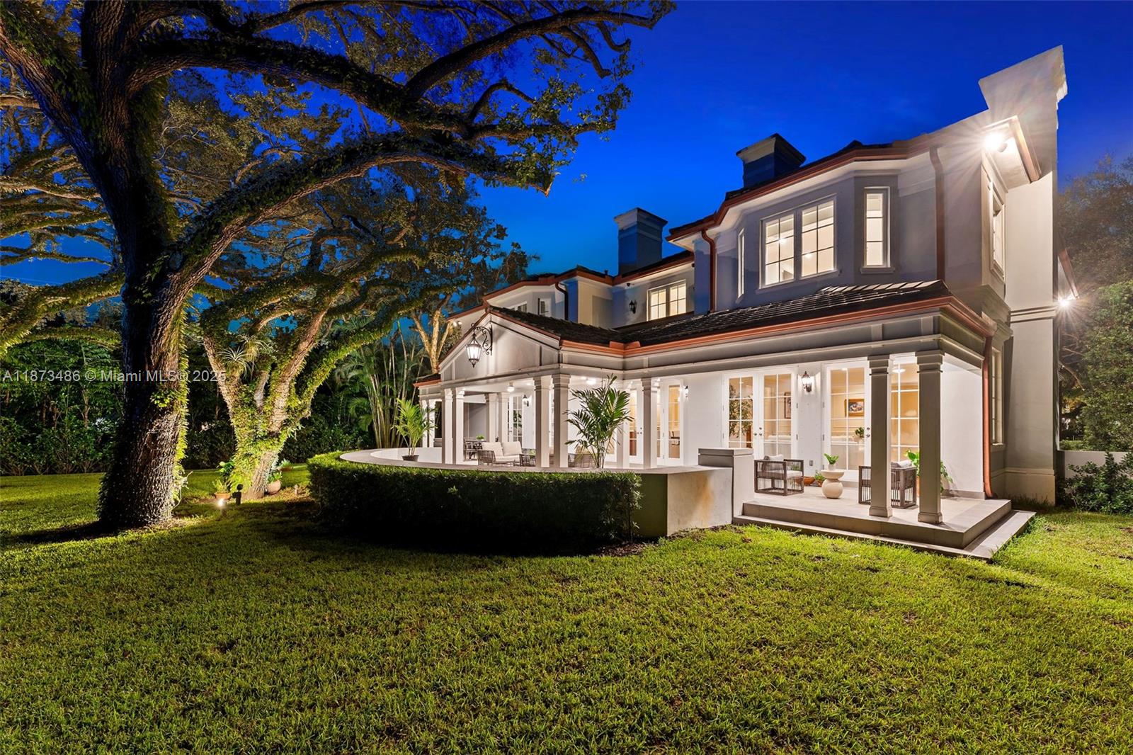 5400 Banyan Trl Coral Gables, FL 33156