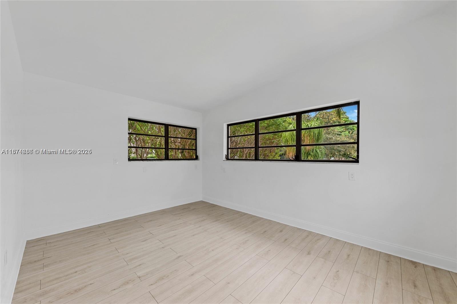 7525 Adventure Ave #1 North Bay Village, FL 33141