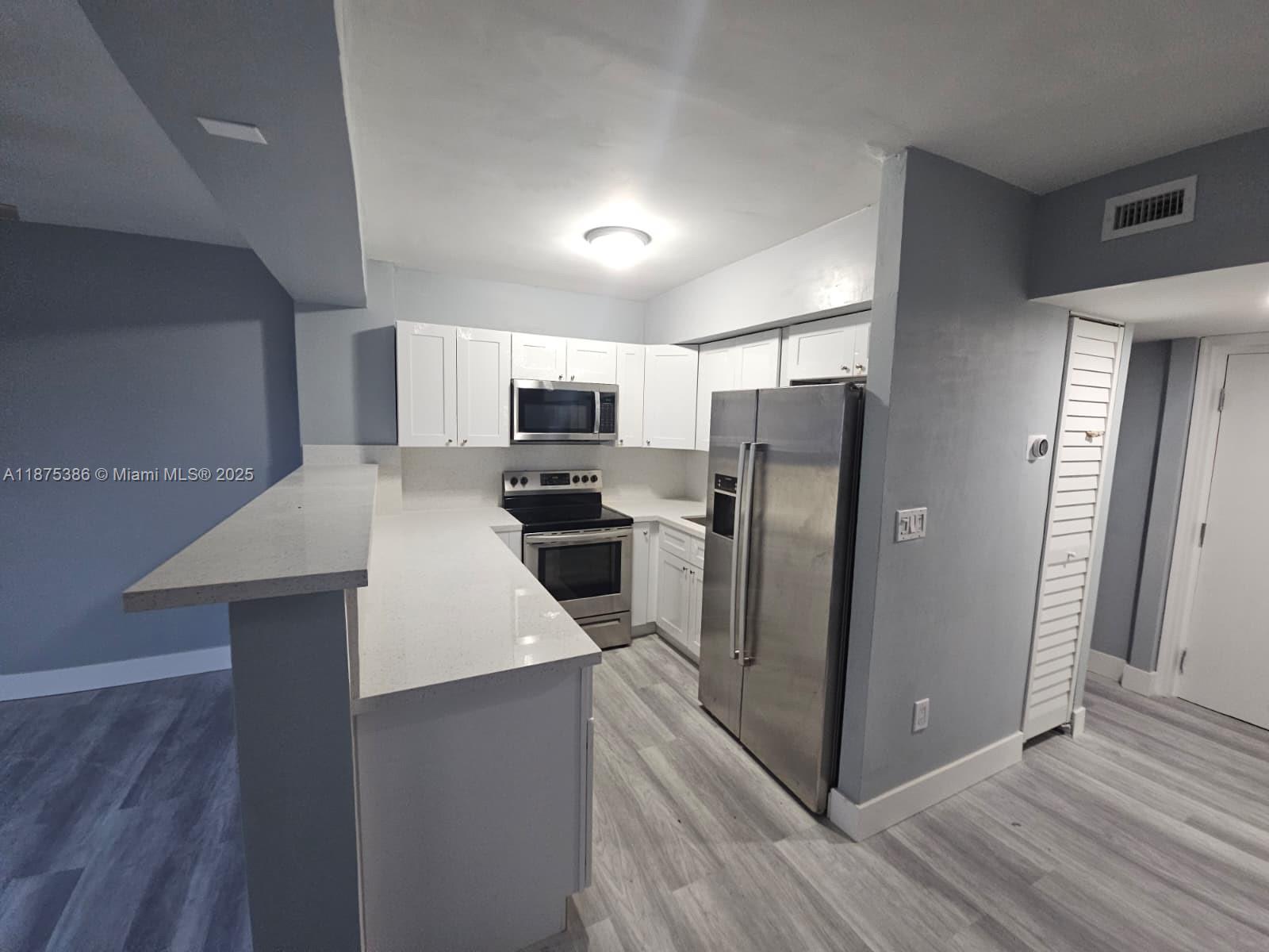 300 NW 42nd Ave #407
