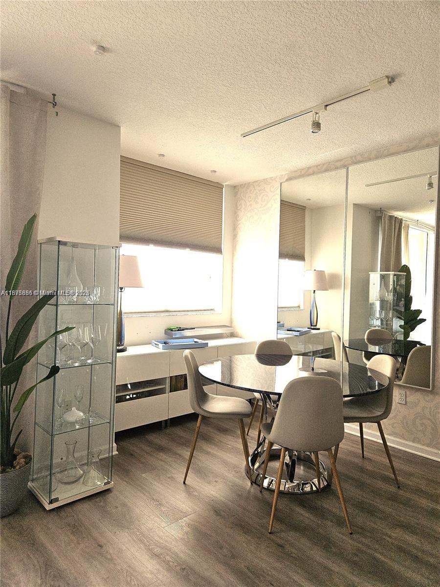 image Venture At Aventura East33