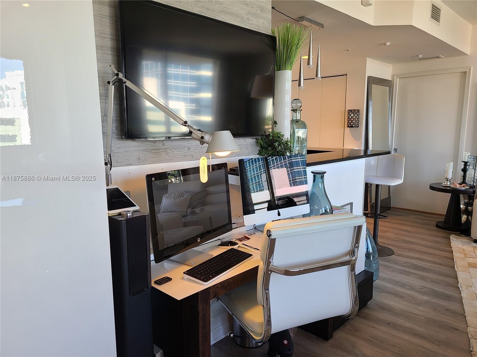 image Venture At Aventura East36