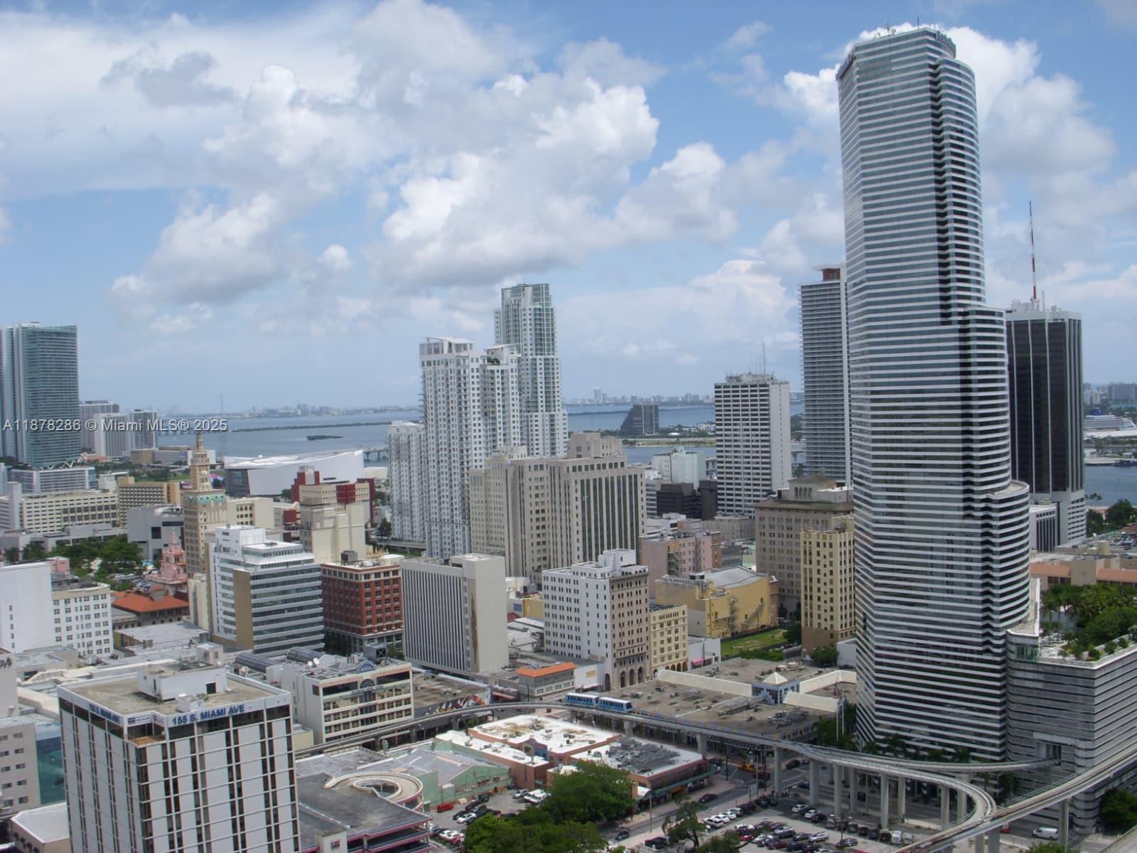 350 S Miami Ave #3409