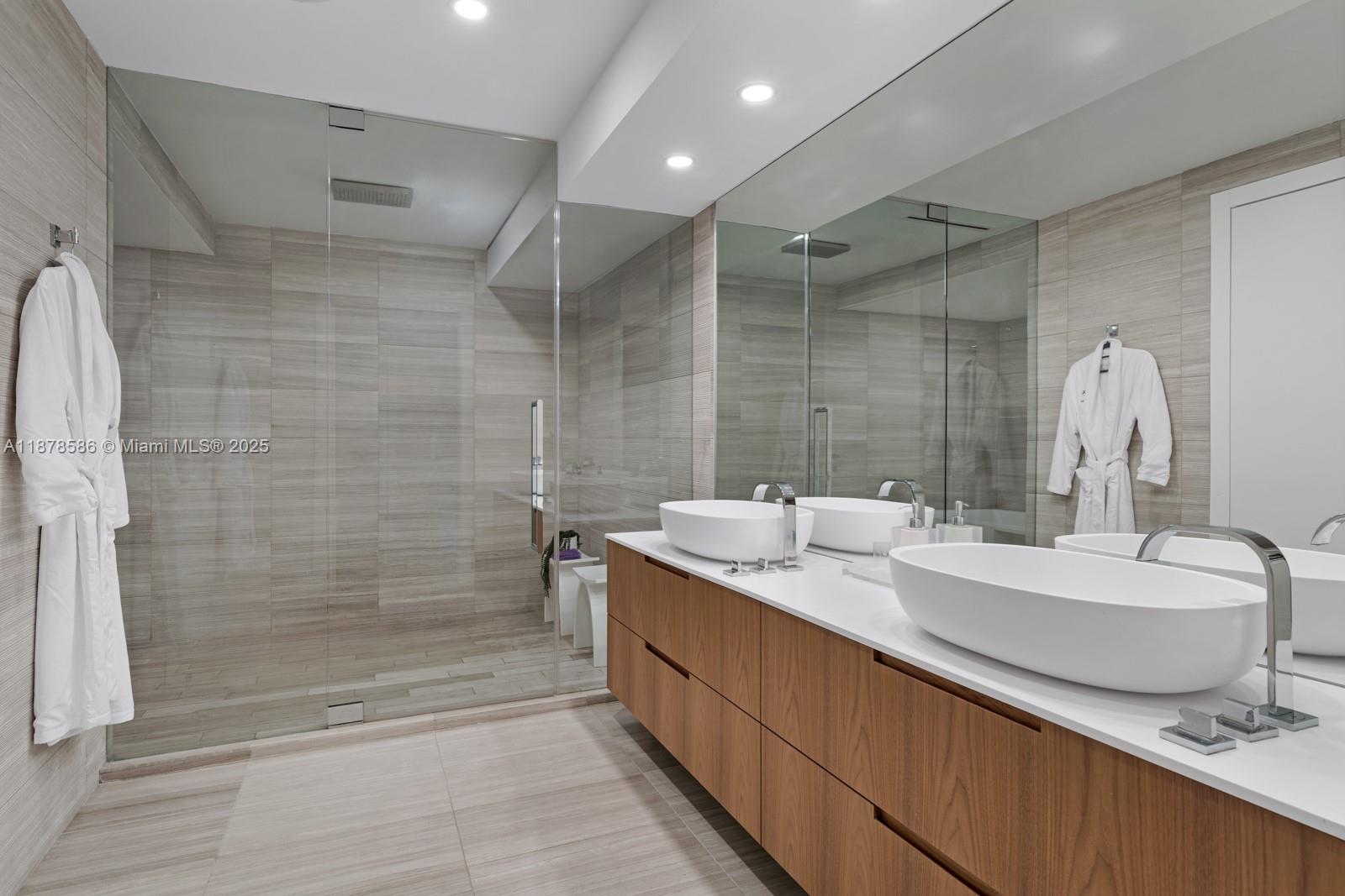 image Ritz Carlton Residences22