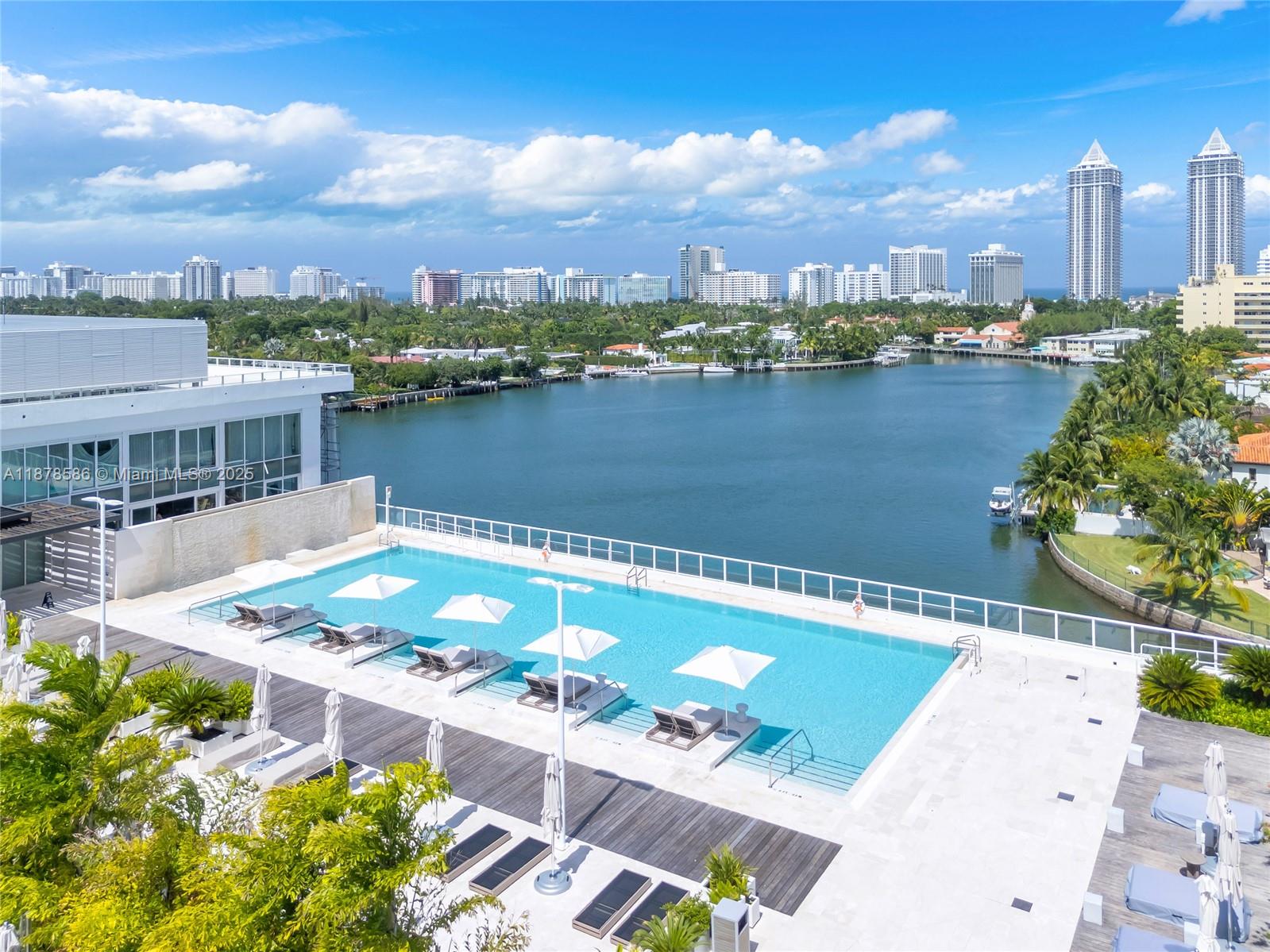 image Ritz Carlton Residences35