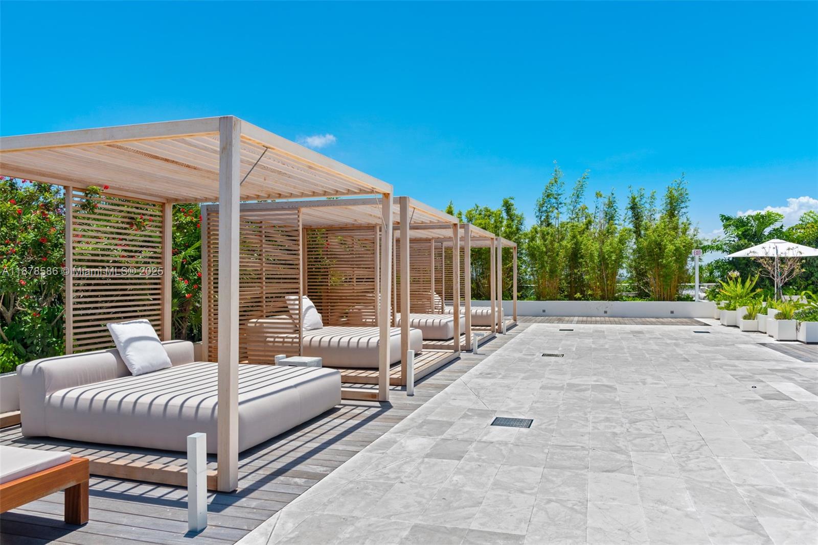 image Ritz Carlton Residences37