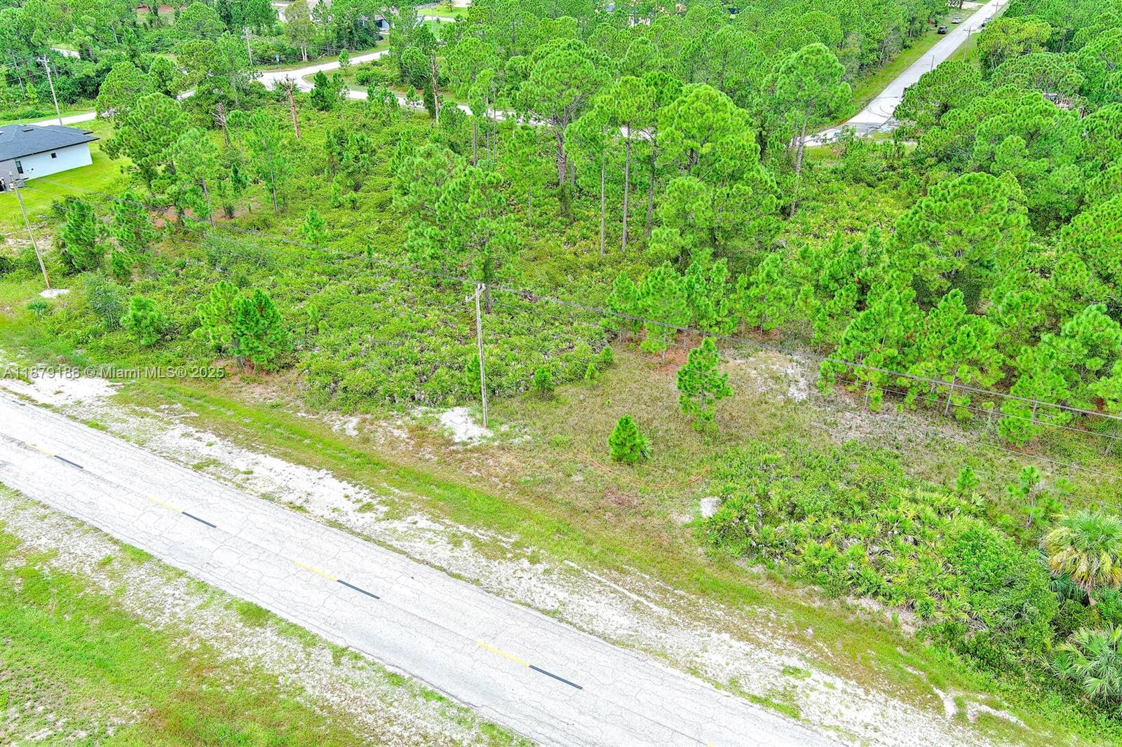 702 Eisenhower Blvd Lehigh Acres, FL 33974