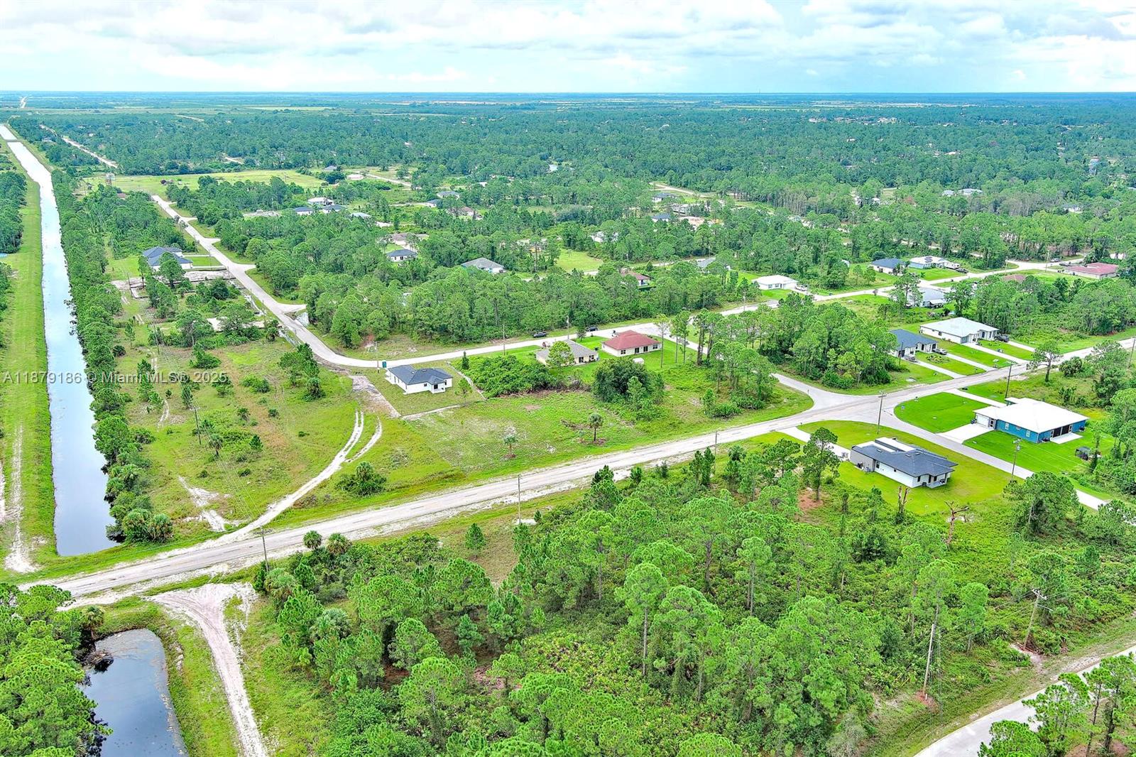 702 Eisenhower Blvd Lehigh Acres, FL 33974