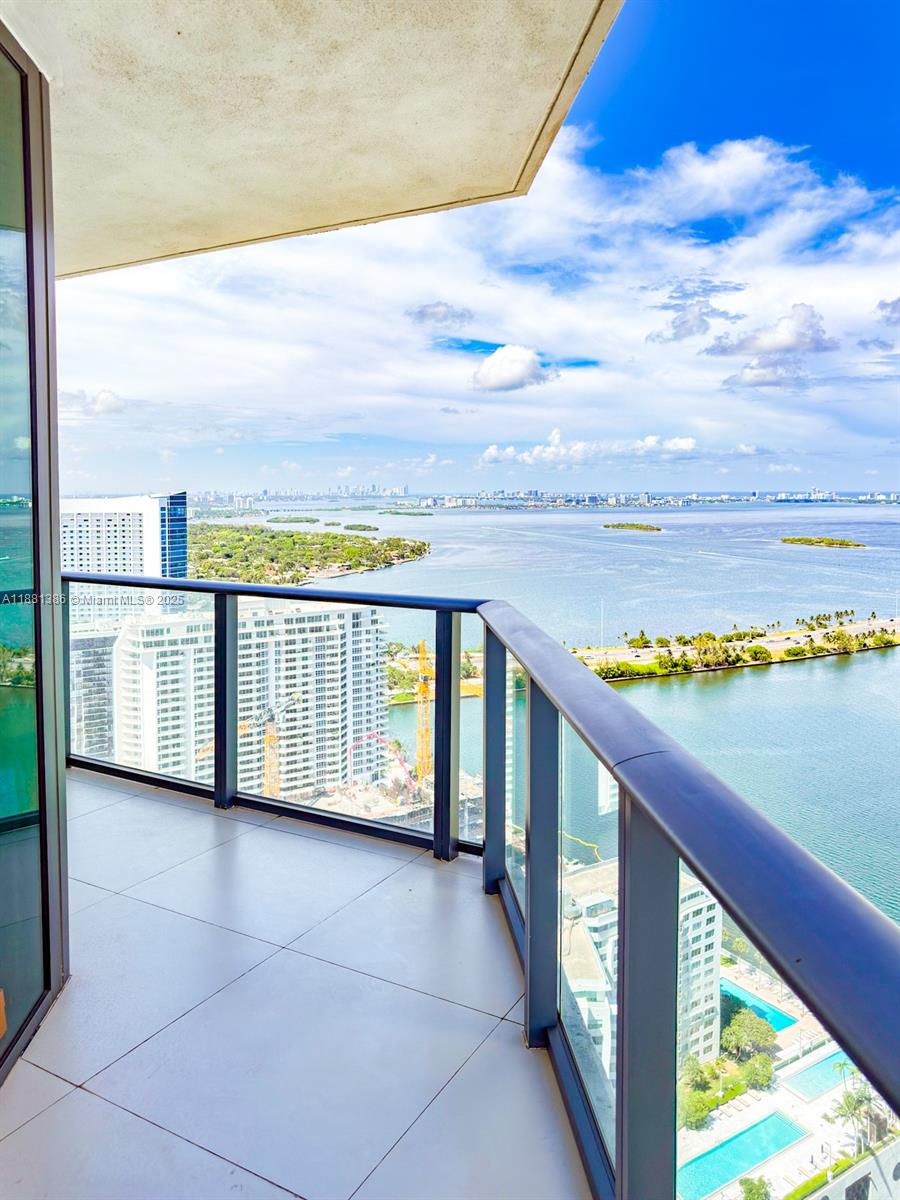 image Paraiso Bayviews Condo16