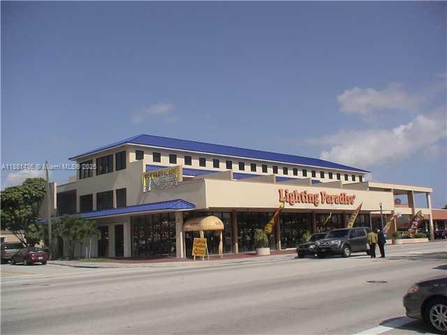 5455 SW 8th St #225