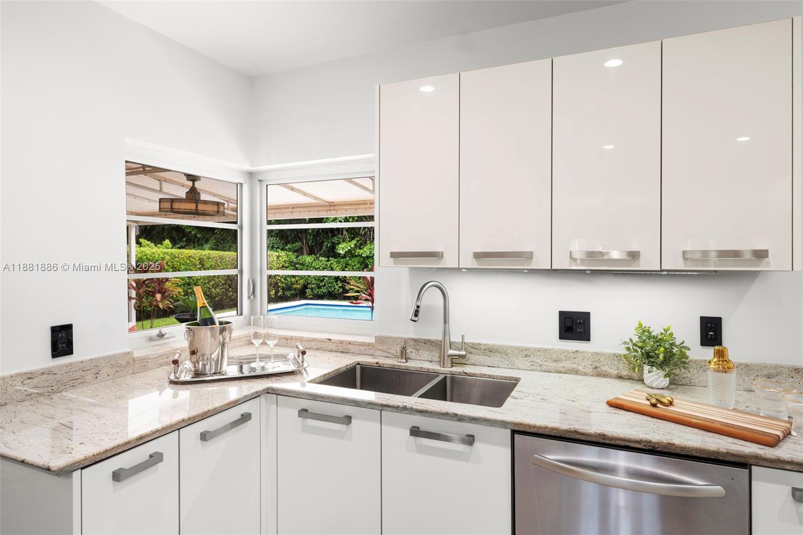600 NE 55th Ter Miami, FL 33137 600 NE 55th Ter Miami, FL 33137