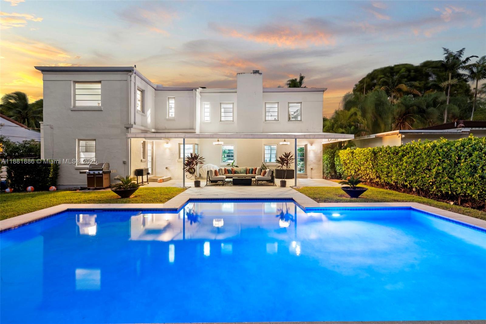600 NE 55th Ter Miami, FL 33137 600 NE 55th Ter Miami, FL 33137