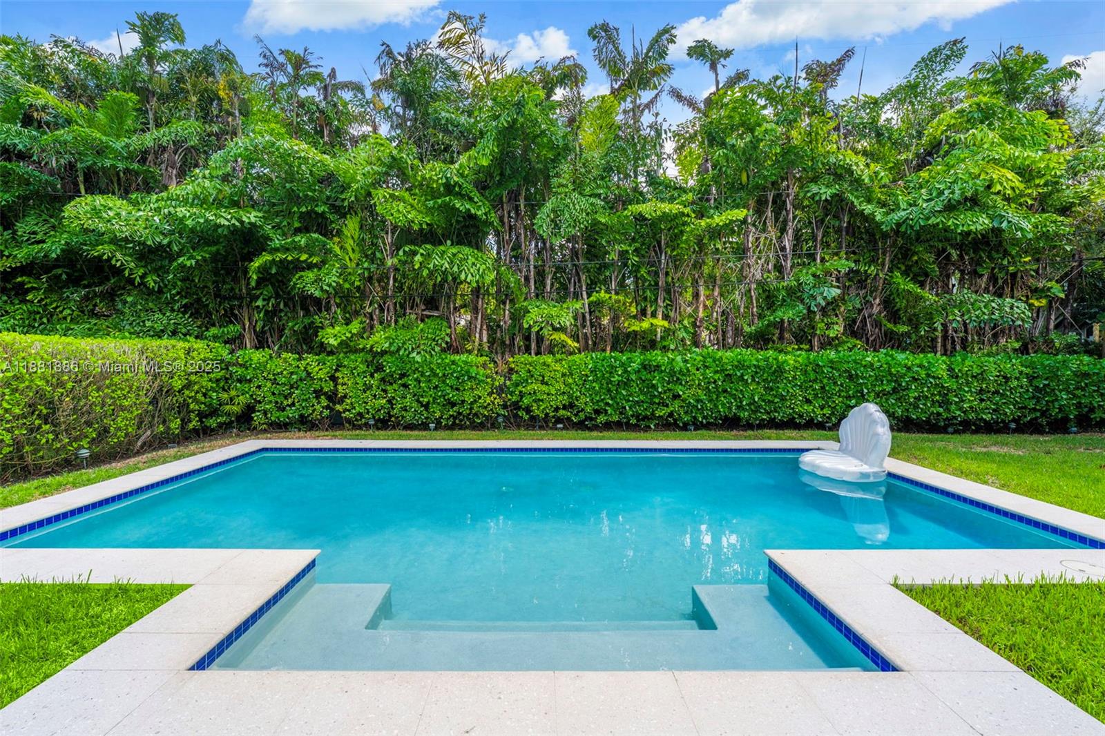 600 NE 55th Ter Miami, FL 33137 600 NE 55th Ter Miami, FL 33137